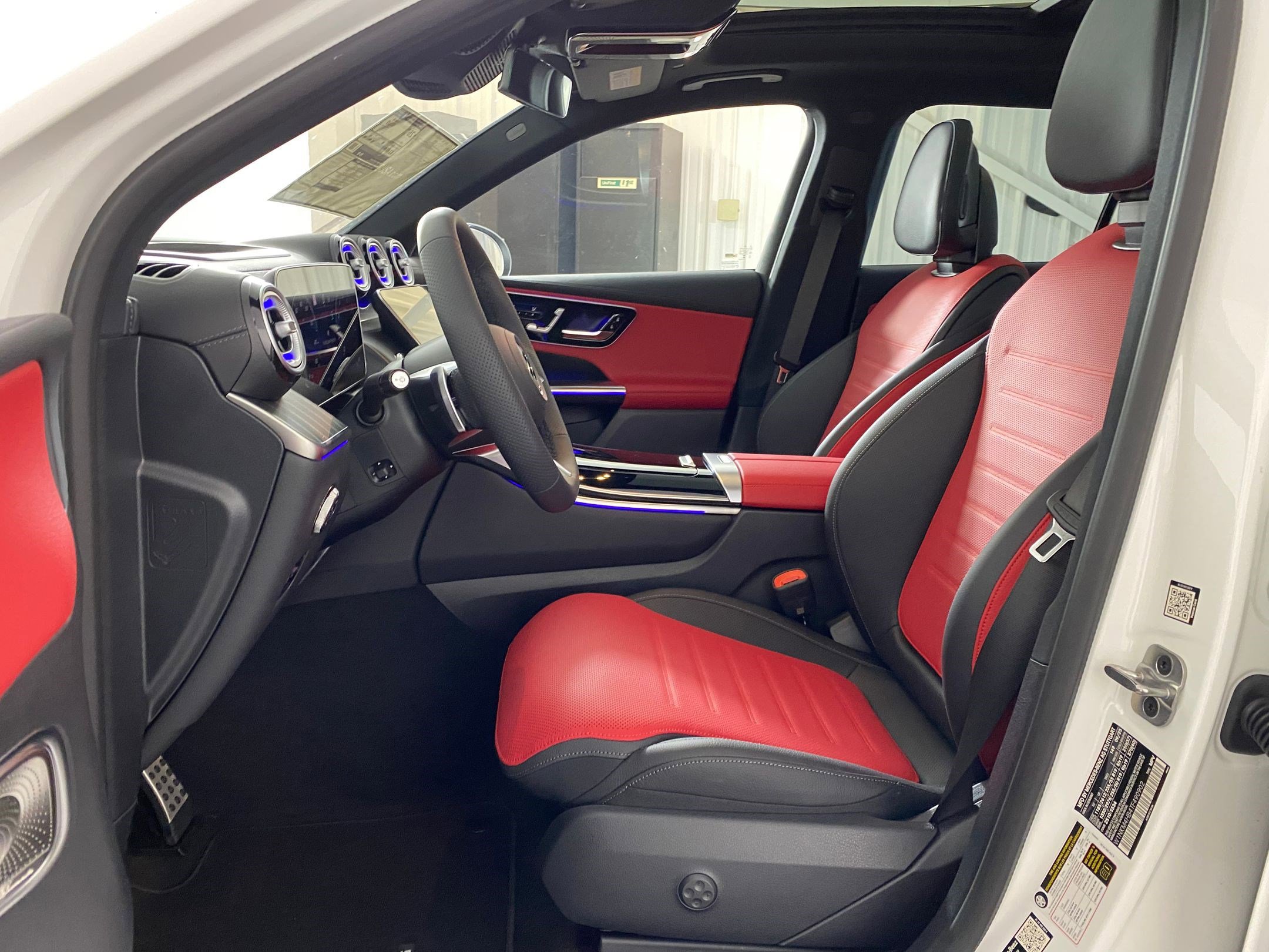 New 2026 Mercedes-Benz GLC 300 4MATIC image 4