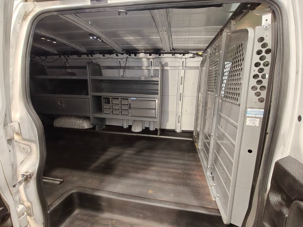 Used 2019 Chevrolet Express 3500 Extended w/ Driver Convenience Package RWD image 22