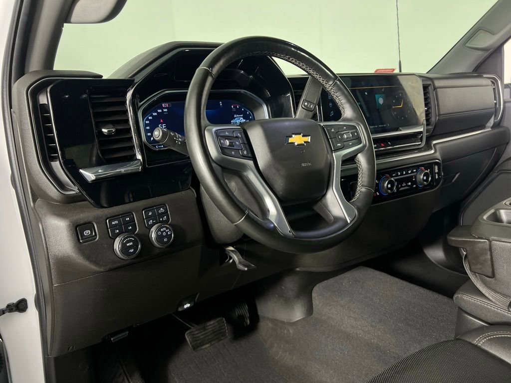 Used 2024 Chevrolet Silverado 2500 LTZ image 21