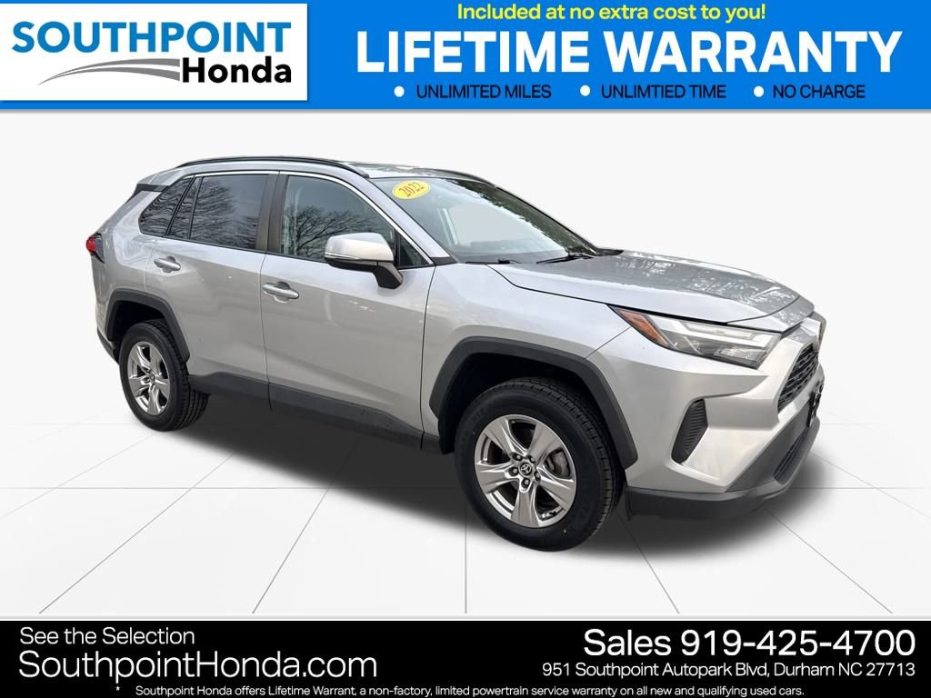 Used 2022 Toyota RAV4 XLE image 1