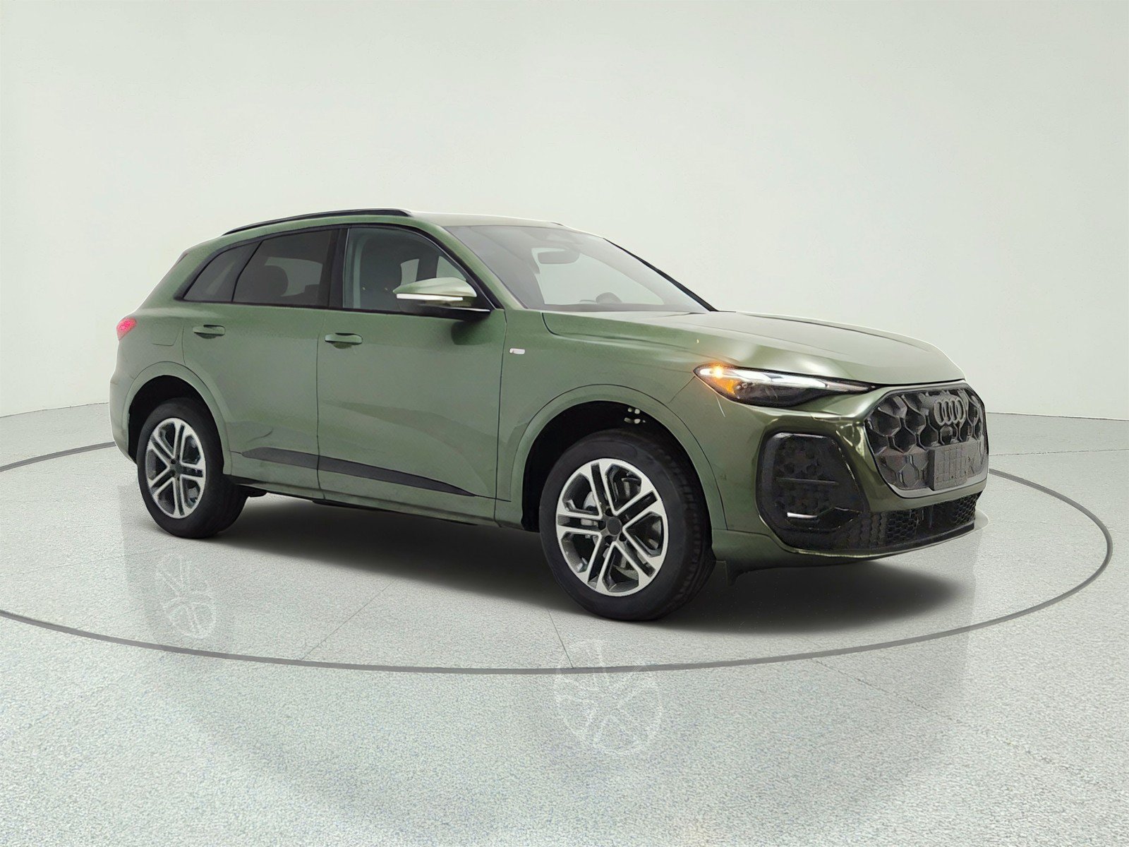 New 2026 Audi Q5 2.0T AWD/4WD image 3