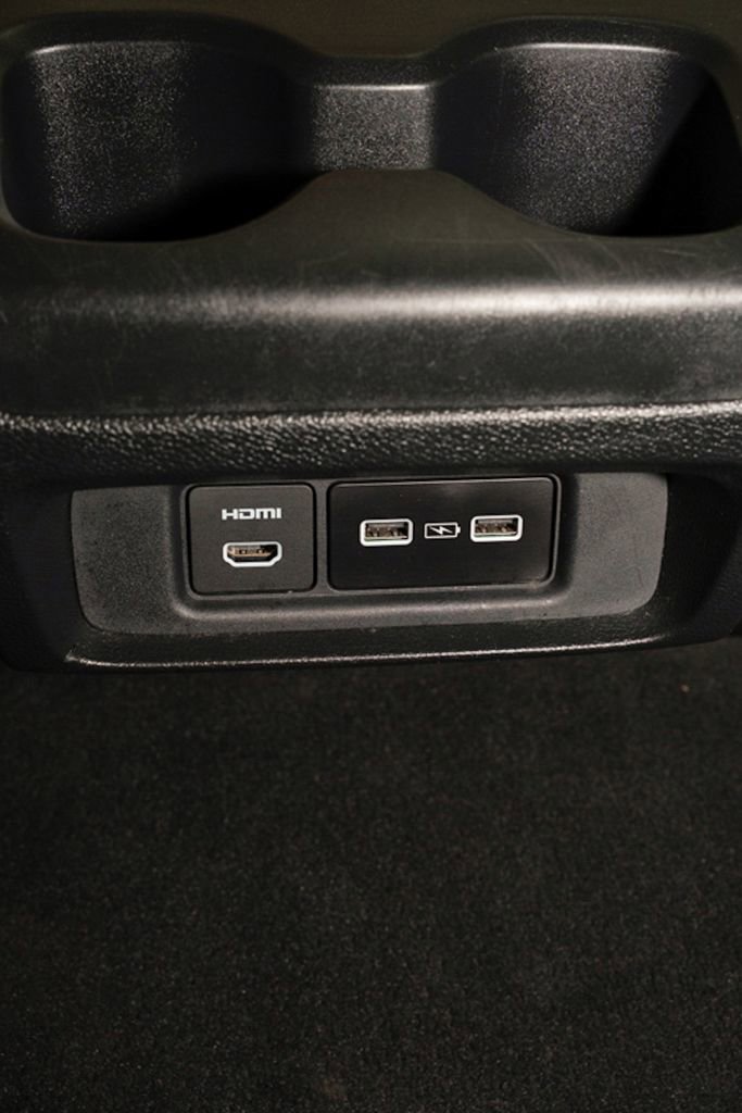 Used 2023 Honda Odyssey Touring image 8