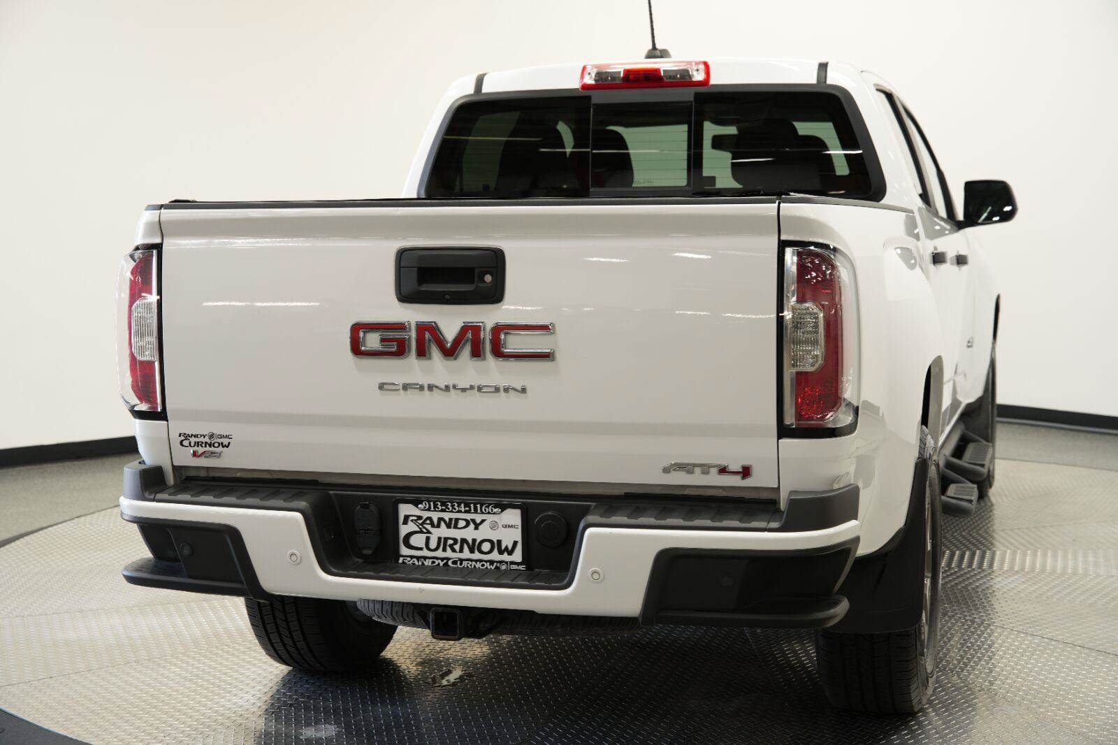 Certified 2022 GMC Canyon AT4 w/ Driver Alert Package AWD/4WD image 9