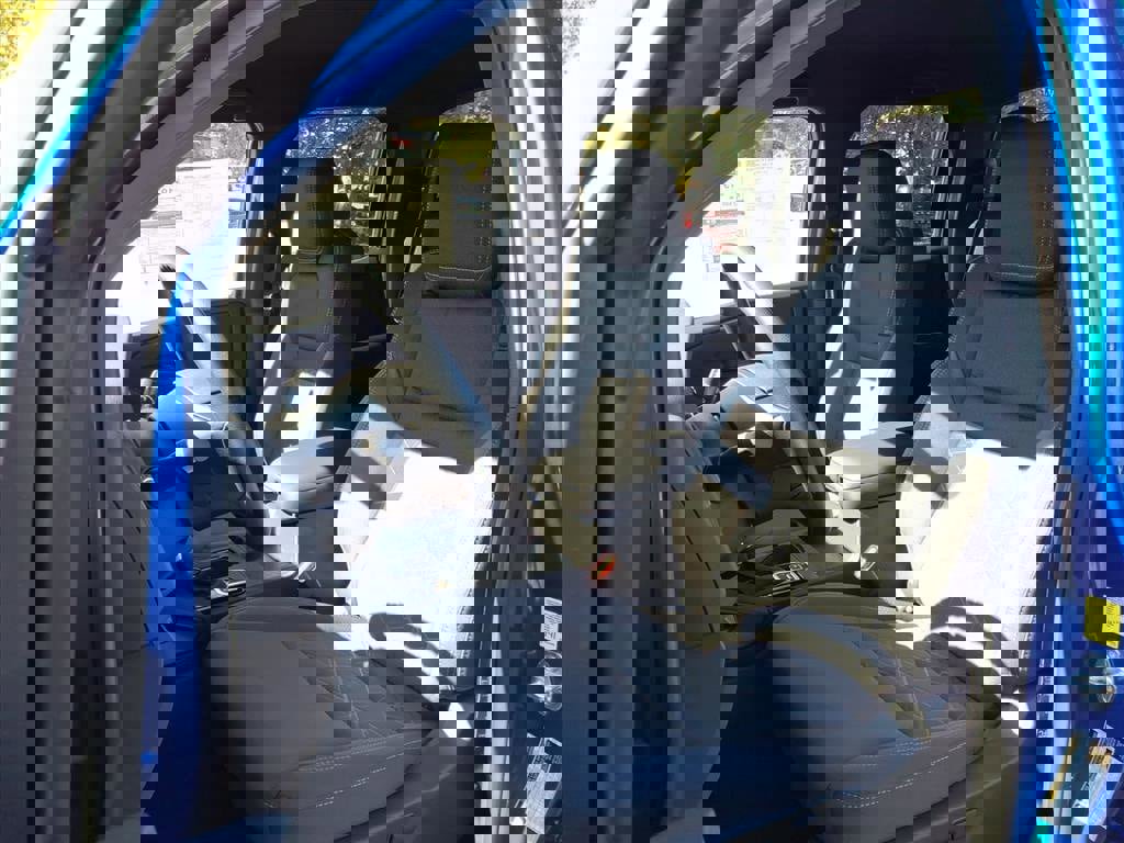 New 2026 Nissan Frontier SV w/ Tow Package image 5