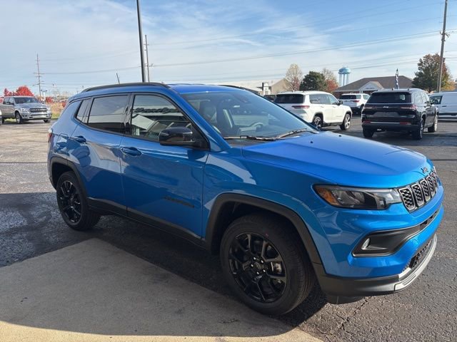 New 2026 Jeep Compass Latitude AWD/4WD image 7