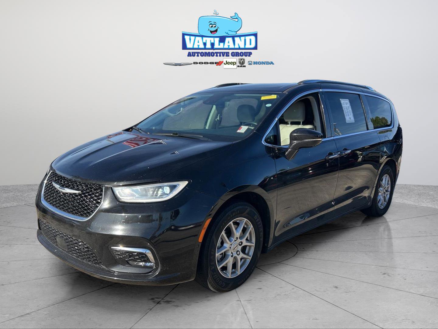 Certified 2021 Chrysler Pacifica Touring-L w/ Premium & Safety Sphere Group