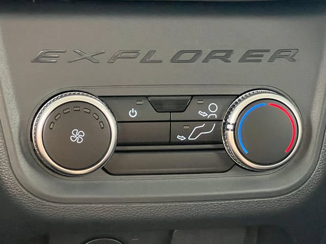New 2026 Ford Explorer Active w/ Active Comfort Package AWD/4WD image 38