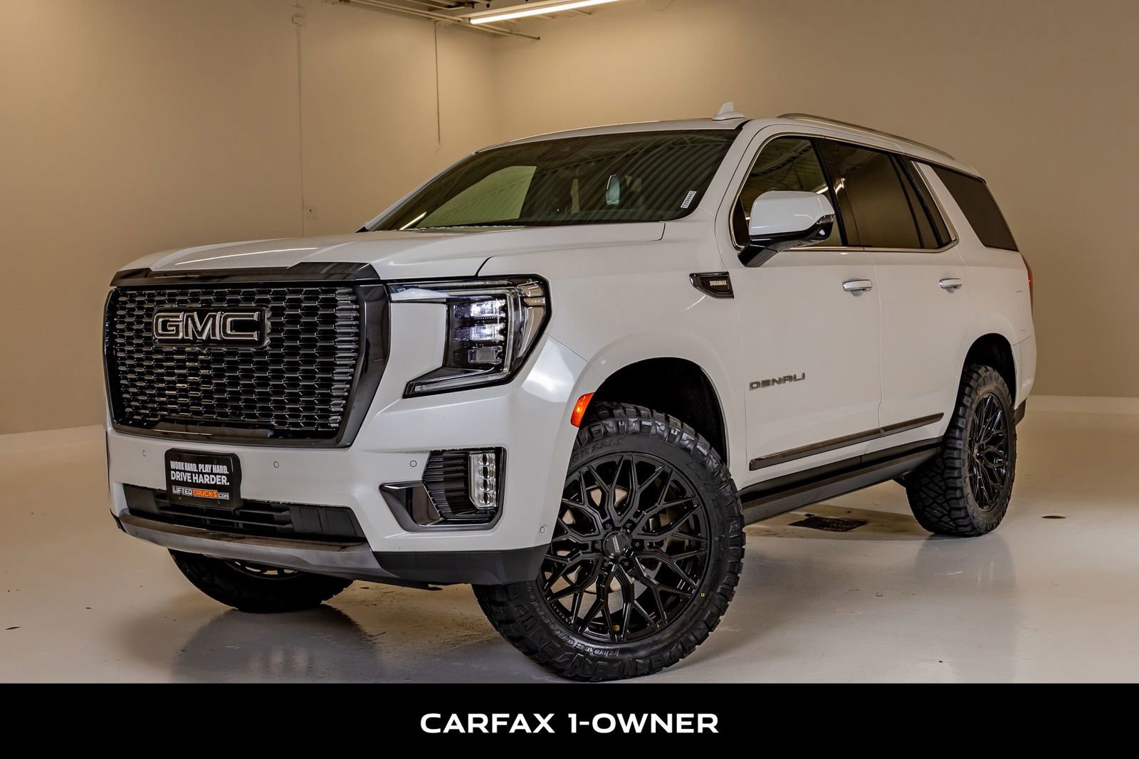 Used 2024 GMC Yukon Denali Ultimate AWD/4WD image 5