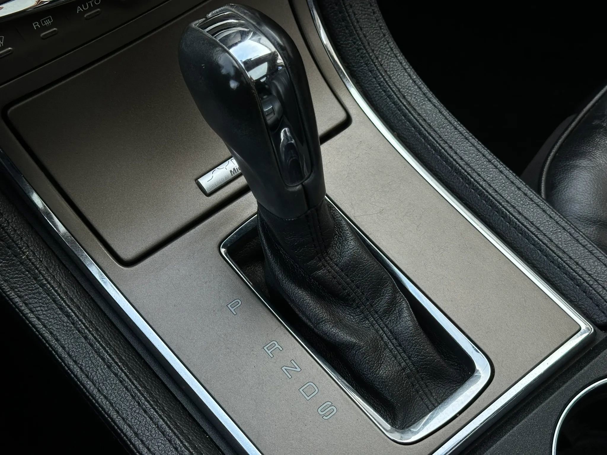 Used 2013 Lincoln MKX FWD image 39