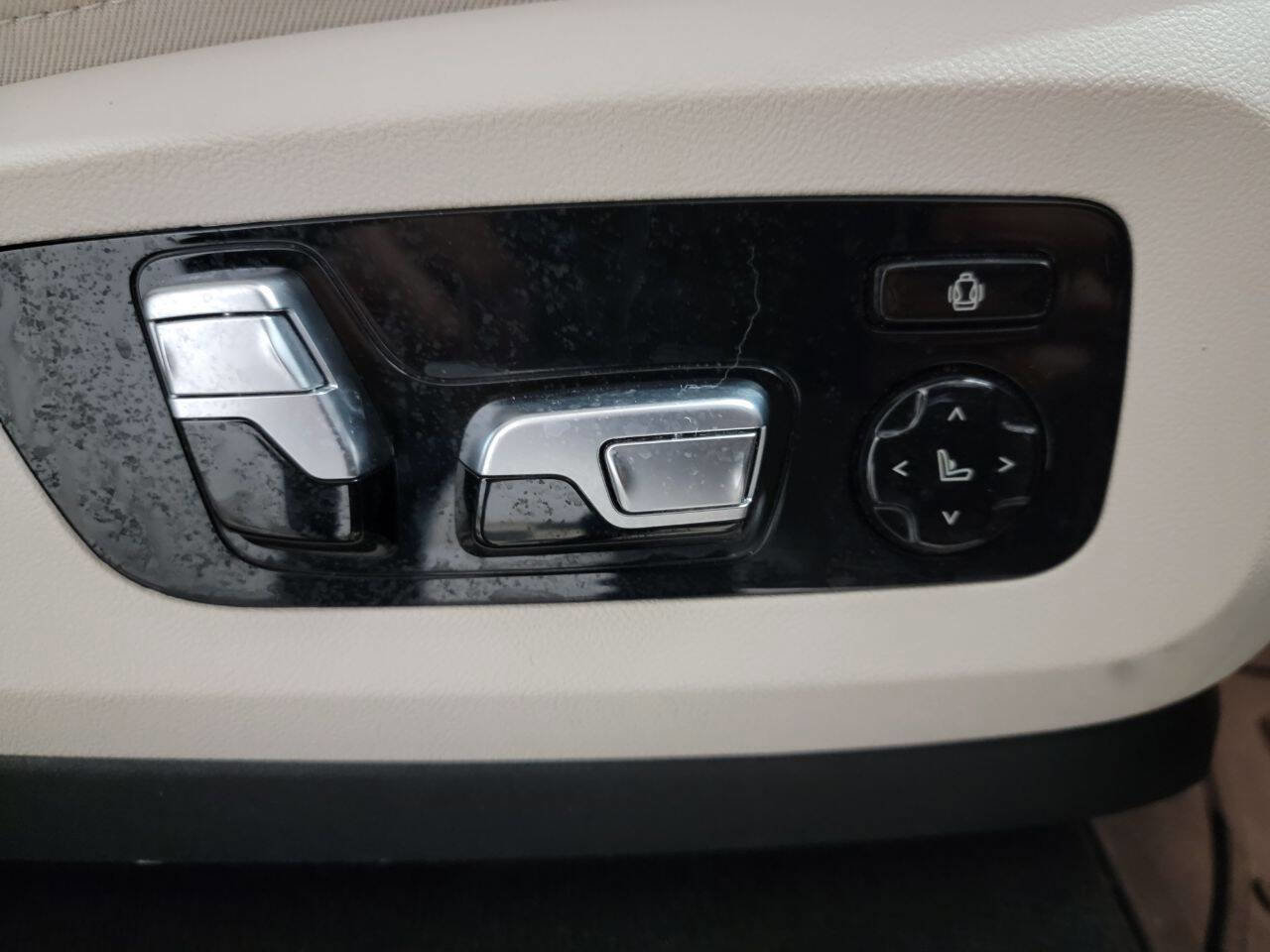 Used 2021 BMW X7 xDrive40i w/ Executive Package AWD/4WD image 64