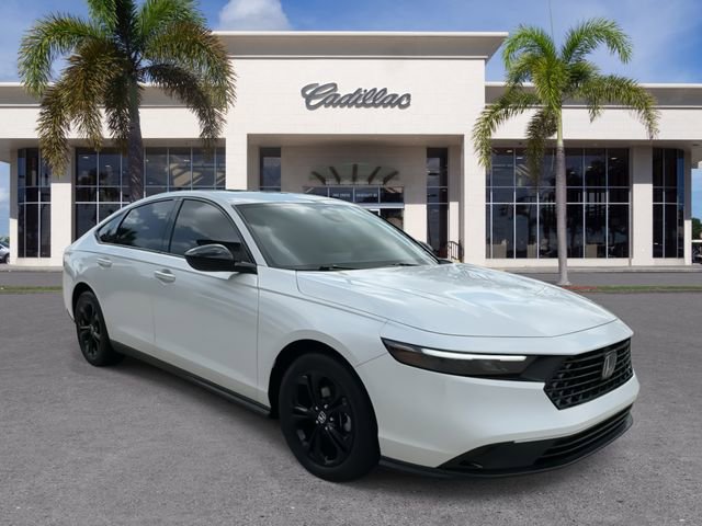 Used 2025 Honda Accord SE image 2
