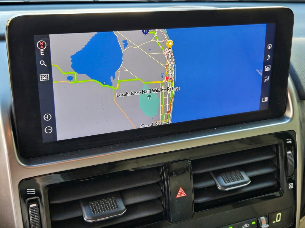 Used 2023 Lexus GX 460 Luxury w/ Sport Design Package image 15