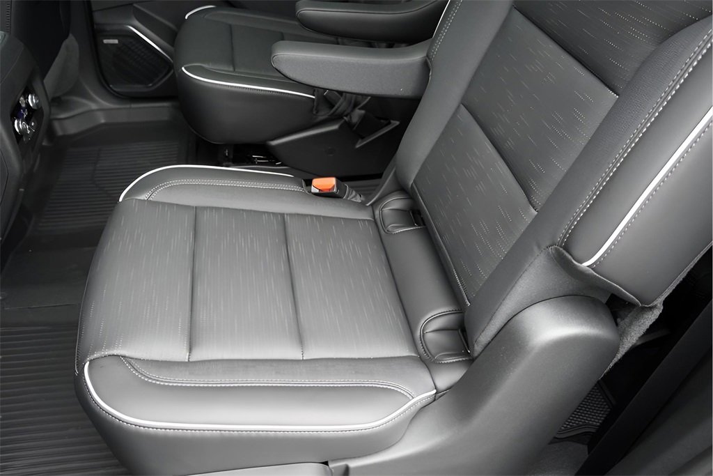 New 2026 Buick Enclave Sport Touring w/ Power Package image 28