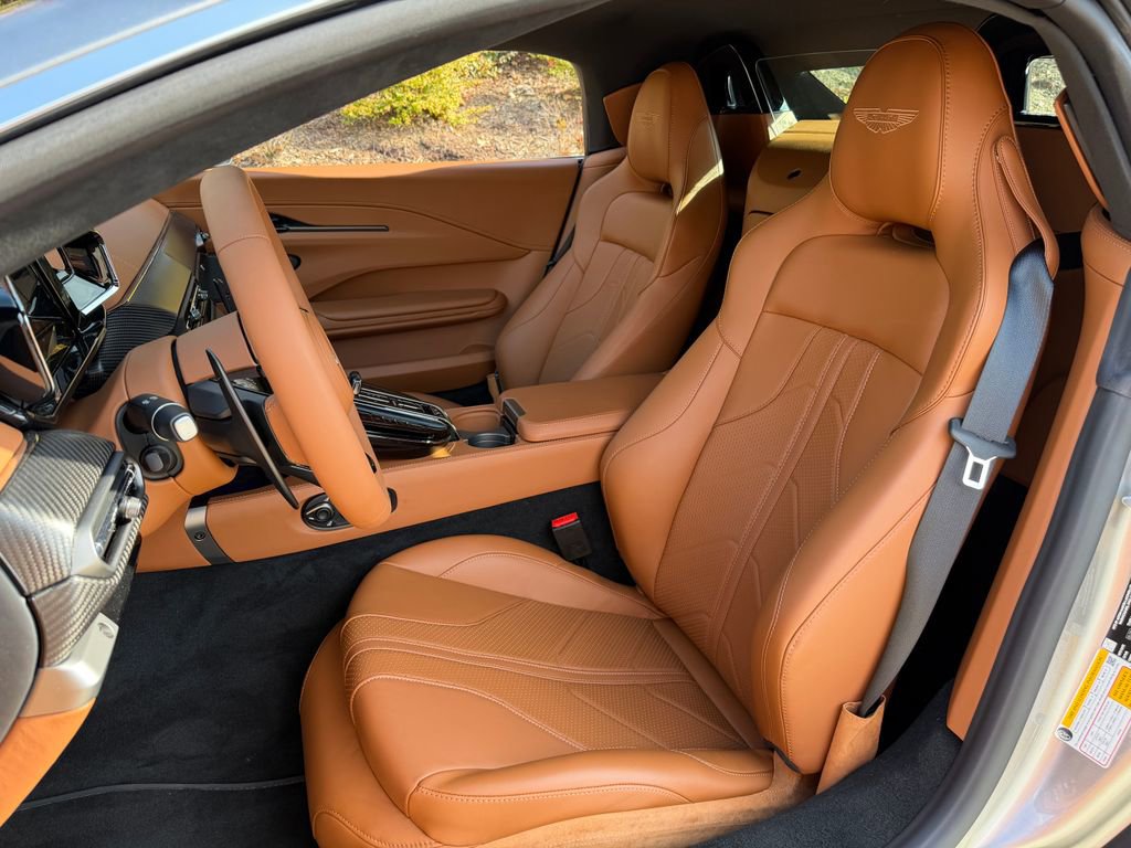 New 2026 Aston Martin V8 Vantage Convertible image 22