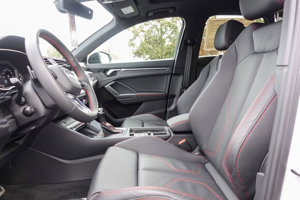 Used 2025 Audi Q3 2.0T Premium Plus w/ Premium Plus Package image 13