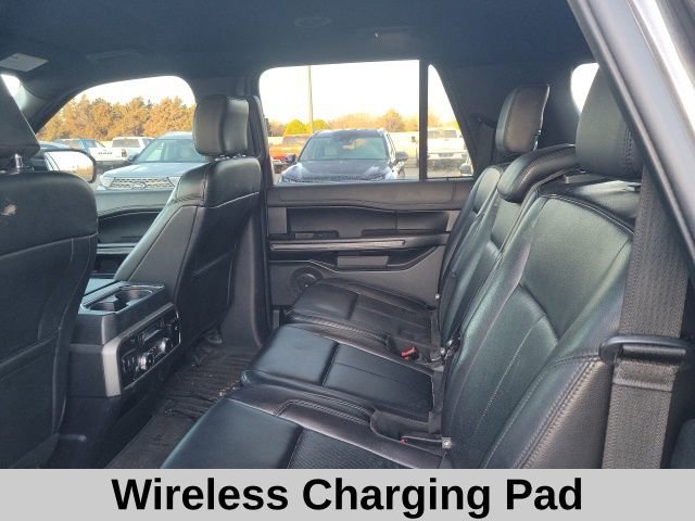 Used 2020 Ford Expedition Max XLT w/ Equipment Group 202A image 16