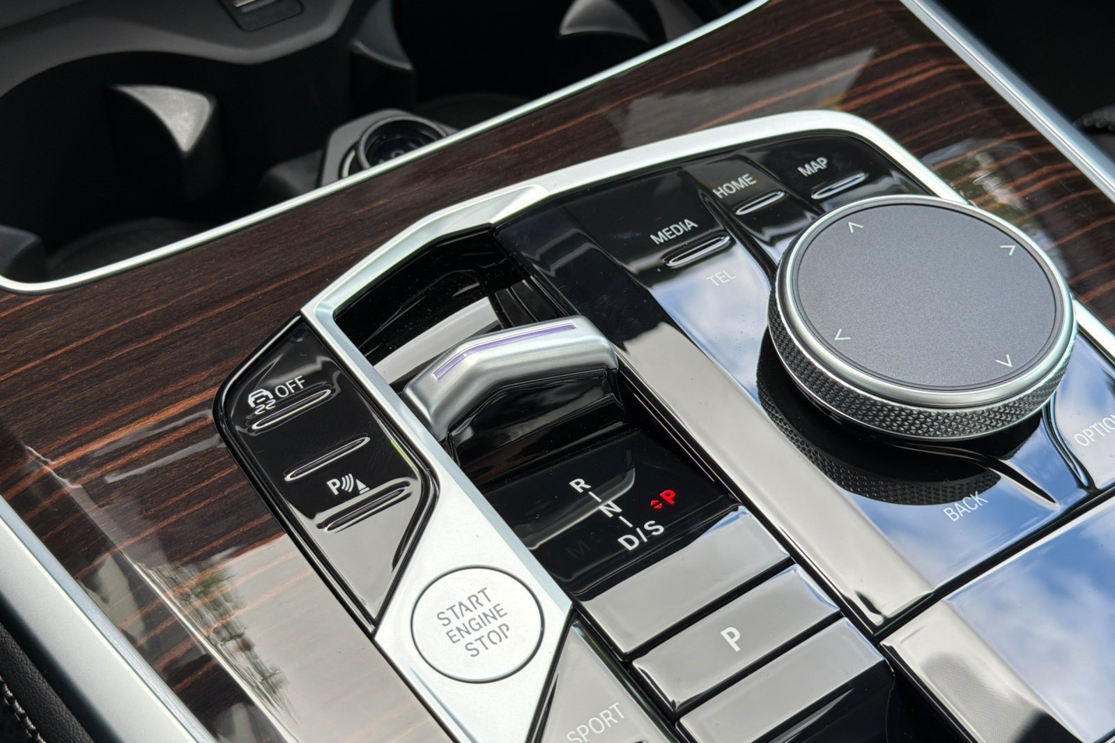 New 2026 BMW X5 xDrive40i AWD/4WD image 19
