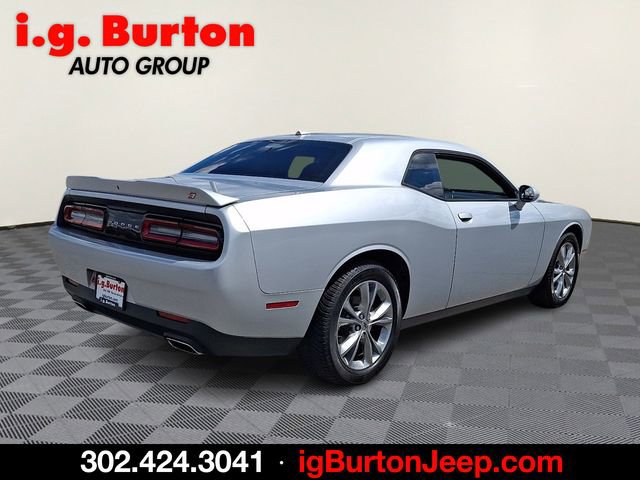 Used 2020 Dodge Challenger SXT w/ Driver Convenience Group AWD/4WD image 6