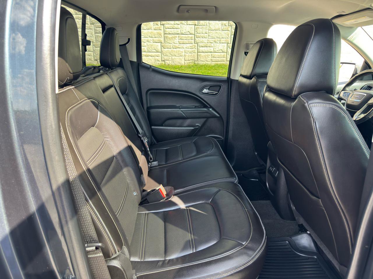 Used 2018 GMC Canyon Denali AWD/4WD image 34