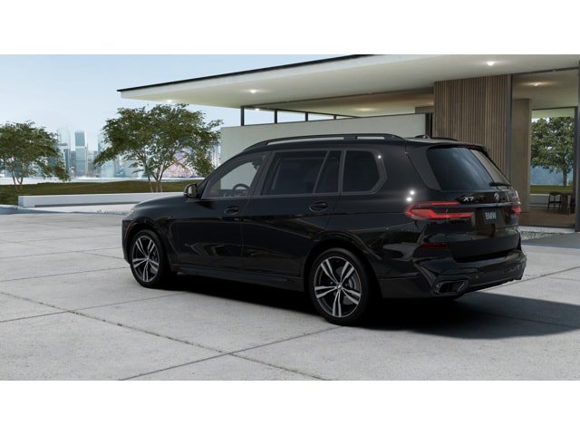 New 2027 BMW X7 xDrive40i w/ M Sport Package AWD/4WD image 2