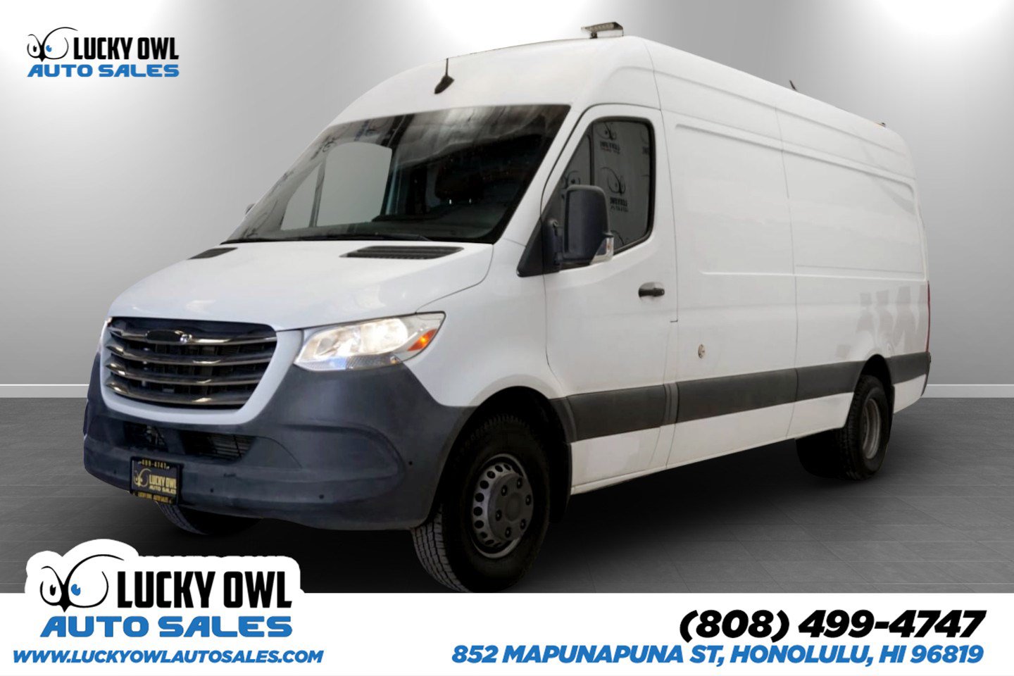 Used 2019 Freightliner Sprinter 170 Cargo RWD image 1