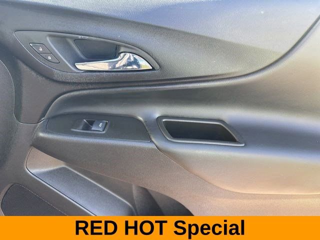 Used 2023 Chevrolet Equinox LT w/ Driver Convenience Package image 42