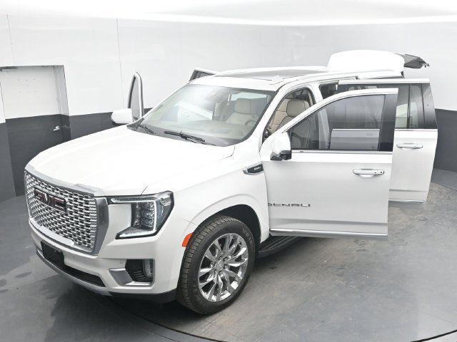 Used 2021 GMC Yukon XL Denali AWD/4WD image 56