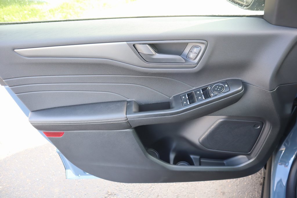 New 2026 Ford Escape Active w/ Cold Weather Package image 15
