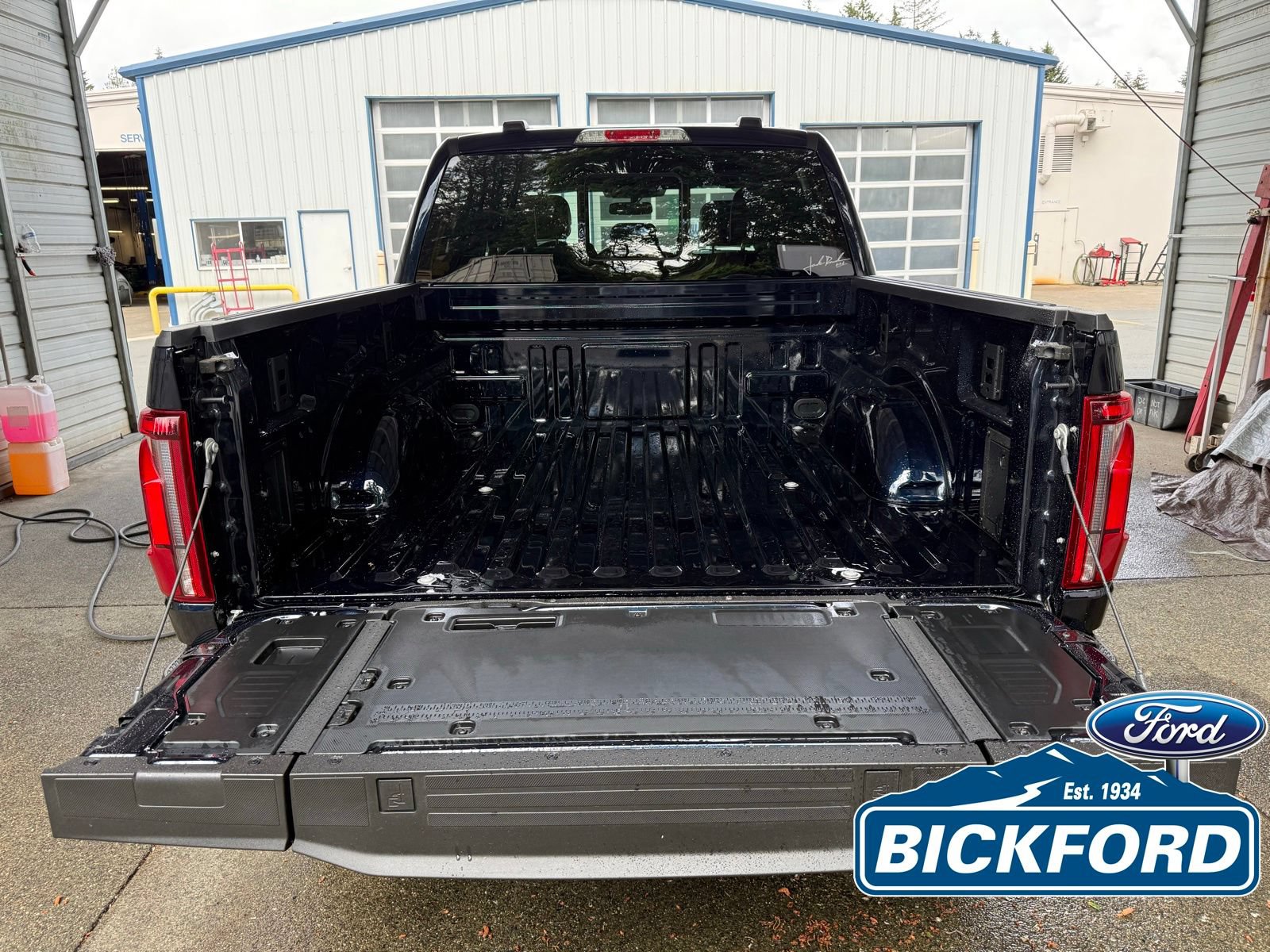 New 2026 Ford F150 Lariat w/ Equipment Group 502A High AWD/4WD image 7