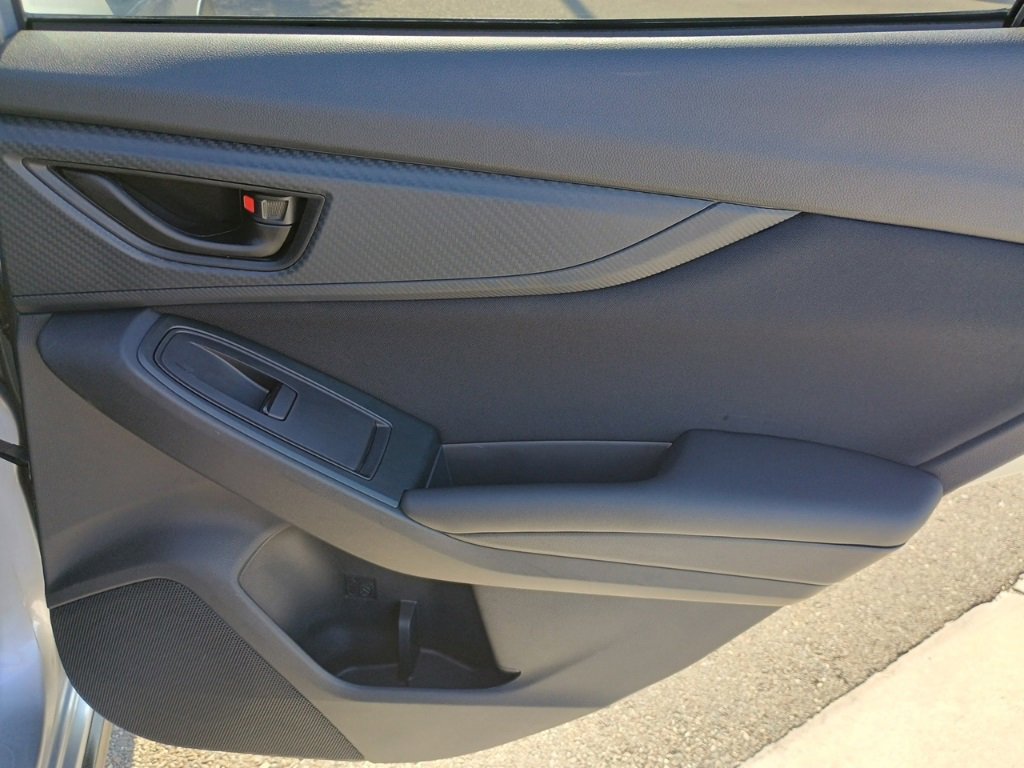 Certified 2021 Subaru Crosstrek 2.0i image 18