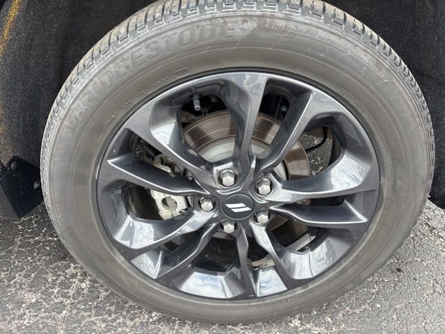 Used 2025 Dodge Durango GT AWD/4WD image 27