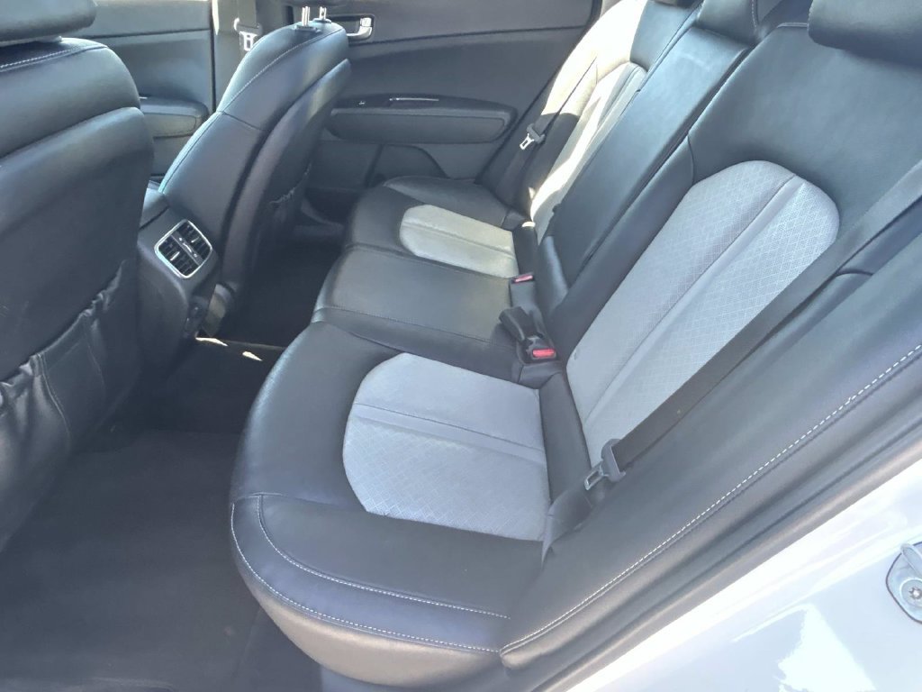 Used 2020 Kia Optima EX FWD image 12