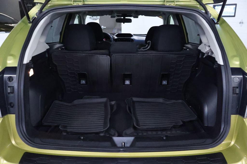 Used 2023 Subaru Crosstrek 2.0i image 16