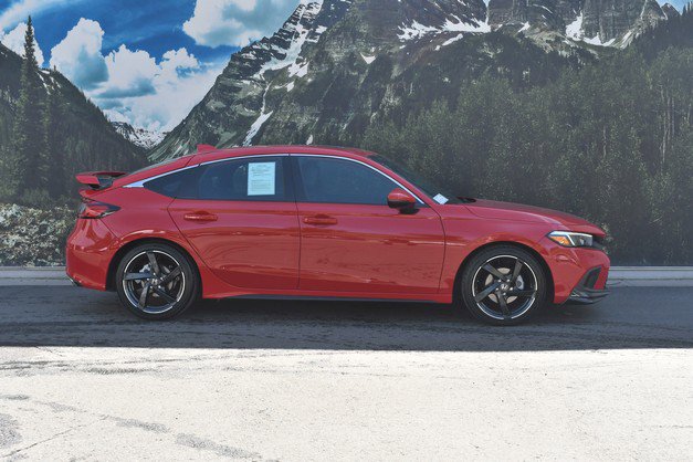 Used 2022 Honda Civic Sport Touring image 2
