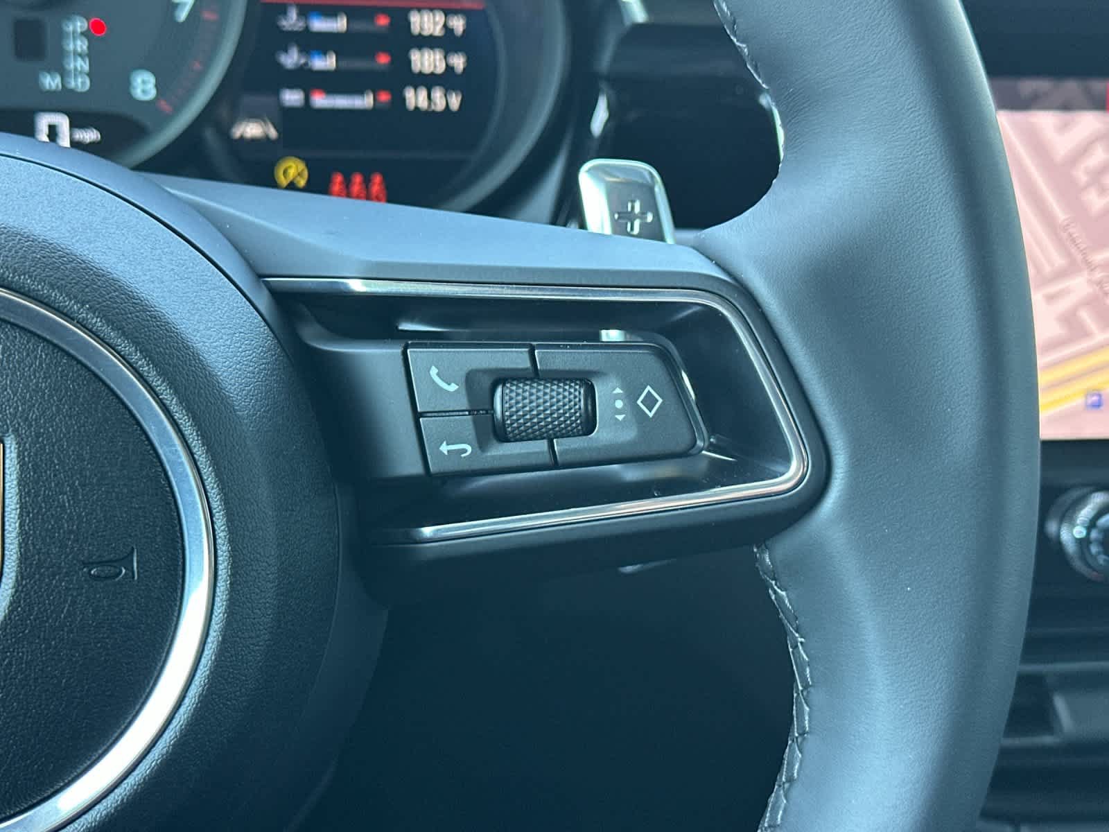 New 2026 Porsche Macan AWD/4WD image 28
