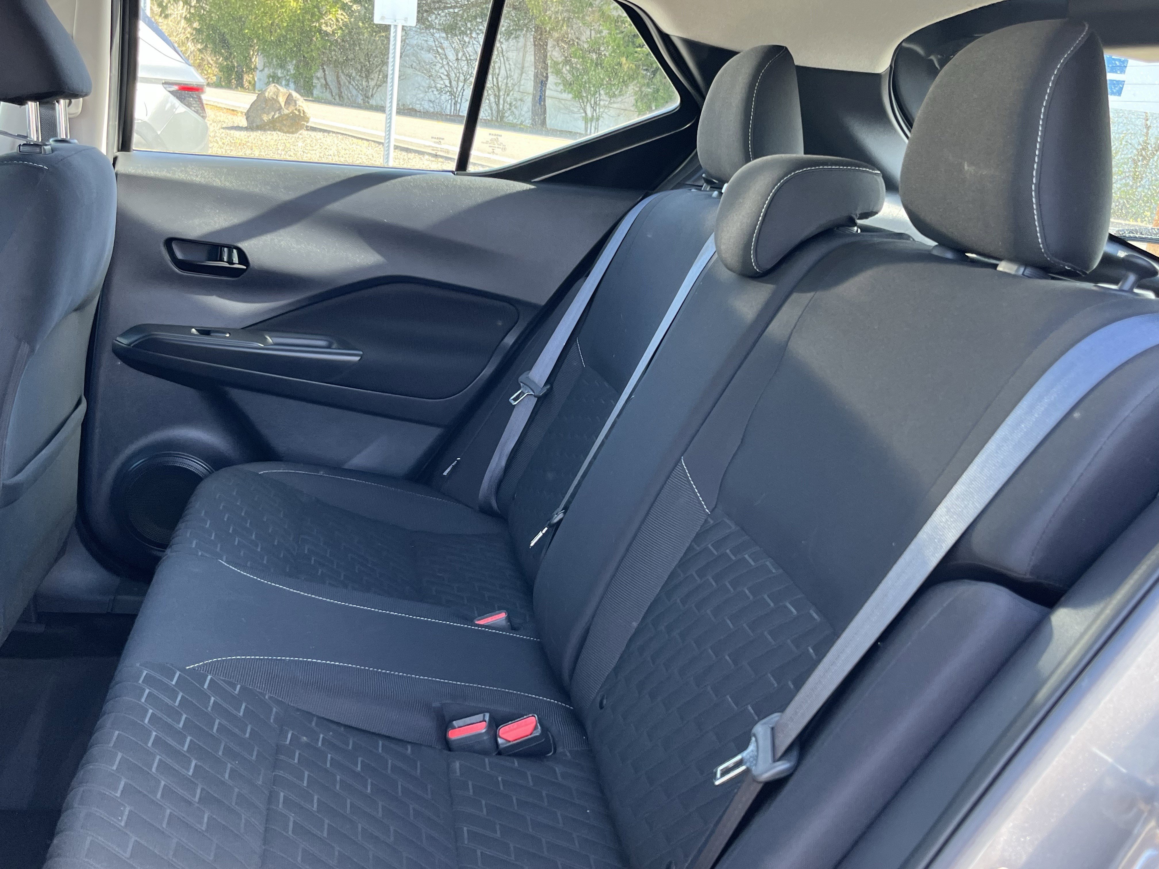 Used 2022 Nissan Kicks S image 14