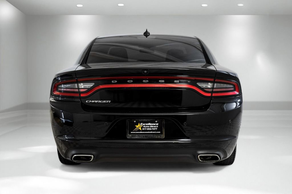 Used 2023 Dodge Charger SXT RWD image 9