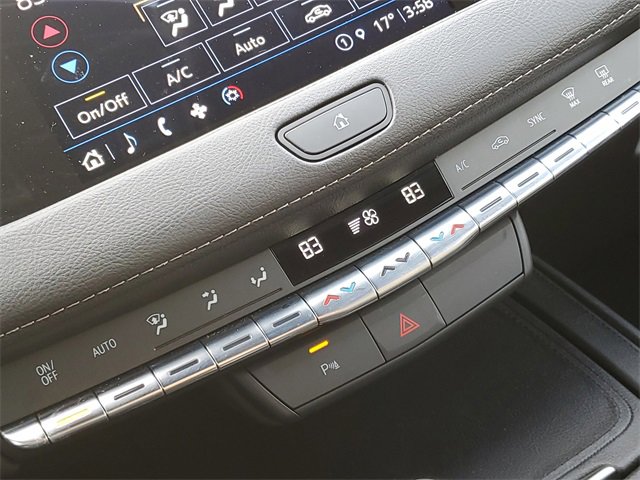 Certified 2022 Cadillac XT4 Premium Luxury w/ Safety Alert Package image 19