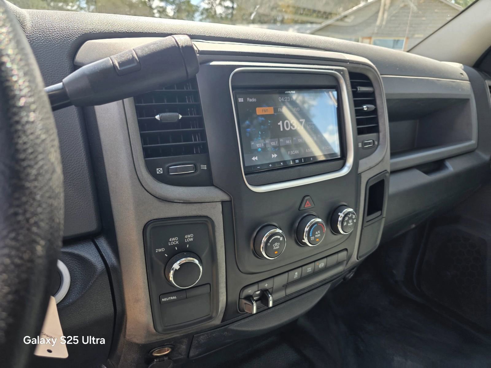 Used 2017 RAM 3500 Tradesman w/ Chrome Appearance Group image 18