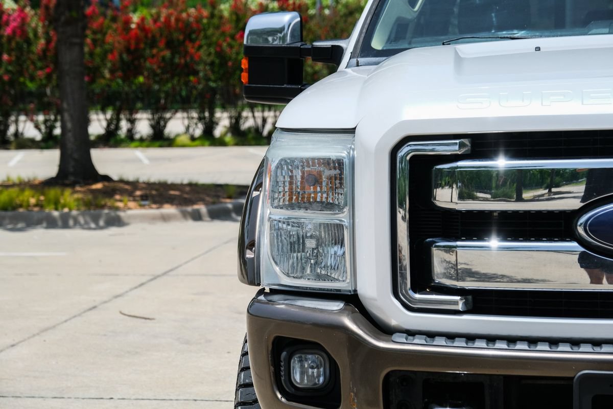 Used 2015 Ford F250 King Ranch w/ FX4 Off-Road Package AWD/4WD image 5