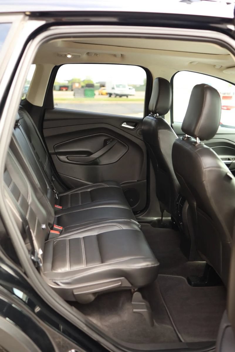 Used 2018 Ford Escape Titanium w/ Ford Safe & Smart Package FWD image 41