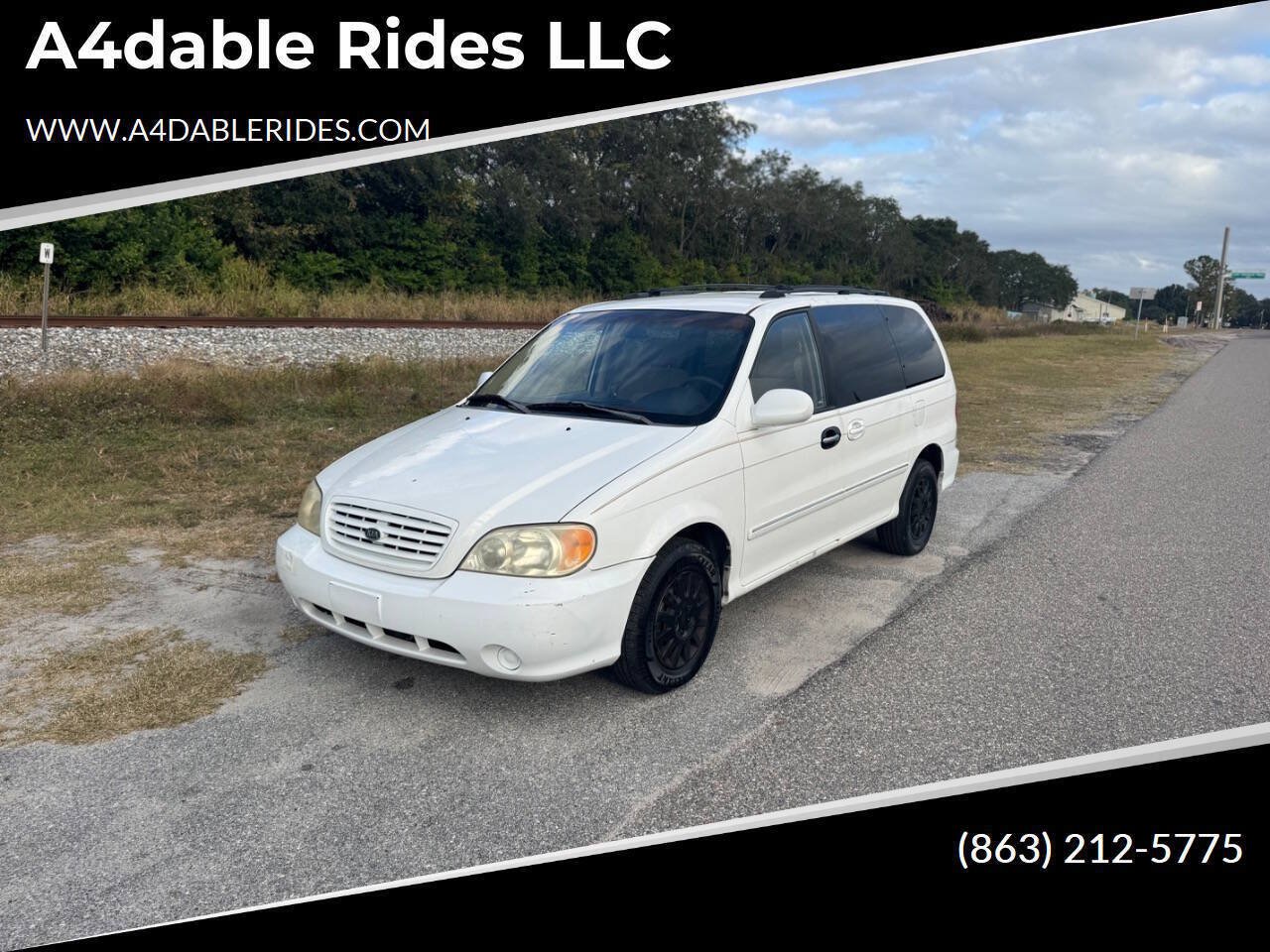 Used 2003 Kia Sedona LX FWD image 1