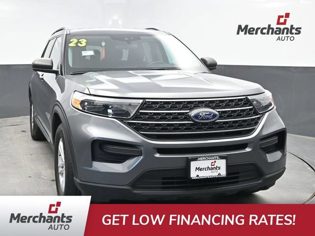 Used 2023 Ford Explorer XLT AWD/4WD image 1