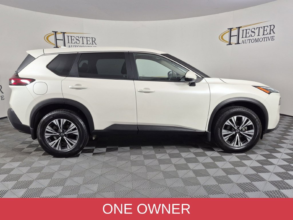 Used 2023 Nissan Rogue SV AWD/4WD image 3
