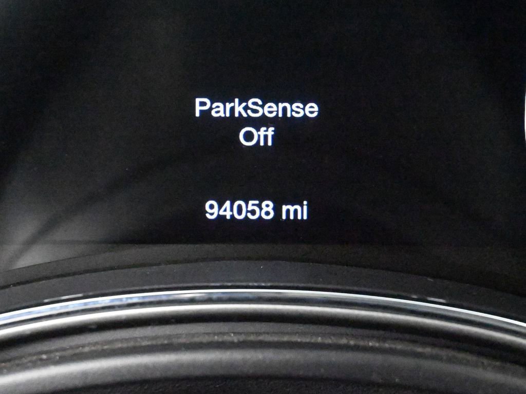 Used 2018 Jeep Grand Cherokee Limited w/ Trailer Tow Group IV image 37