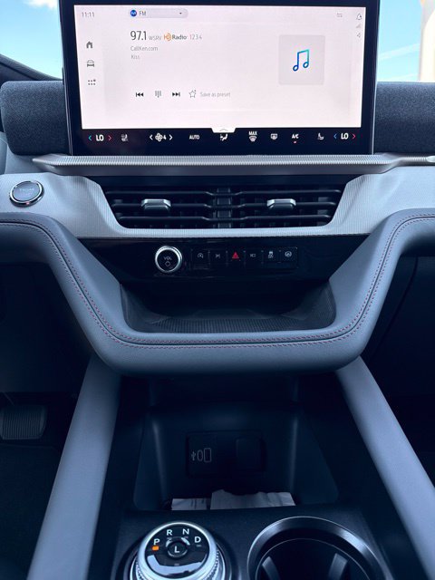 New 2027 Ford Explorer Active w/ Active Comfort Package RWD image 36