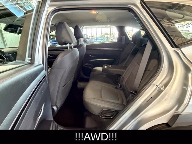 Used 2023 Hyundai Tucson SE AWD/4WD image 15