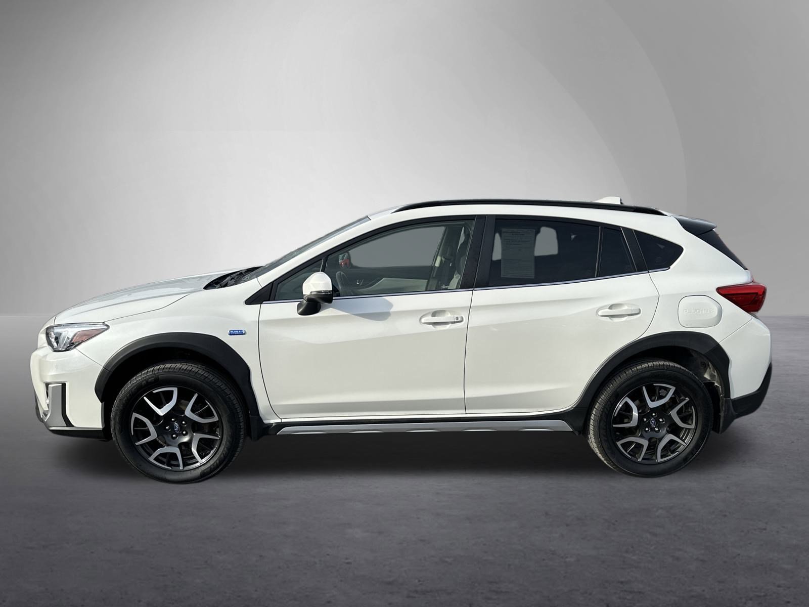Used 2020 Subaru Crosstrek Hybrid image 7