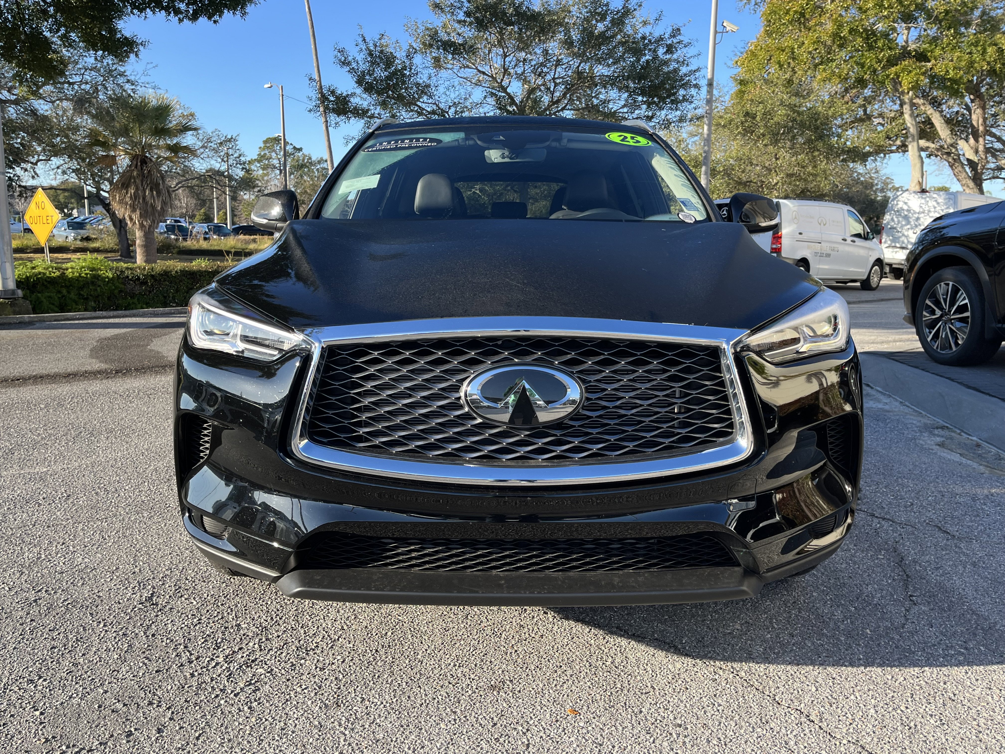 Certified 2025 INFINITI QX50 Luxe image 9