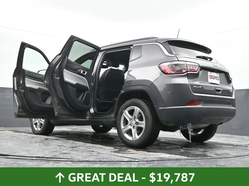 Used 2024 Jeep Compass Latitude image 73
